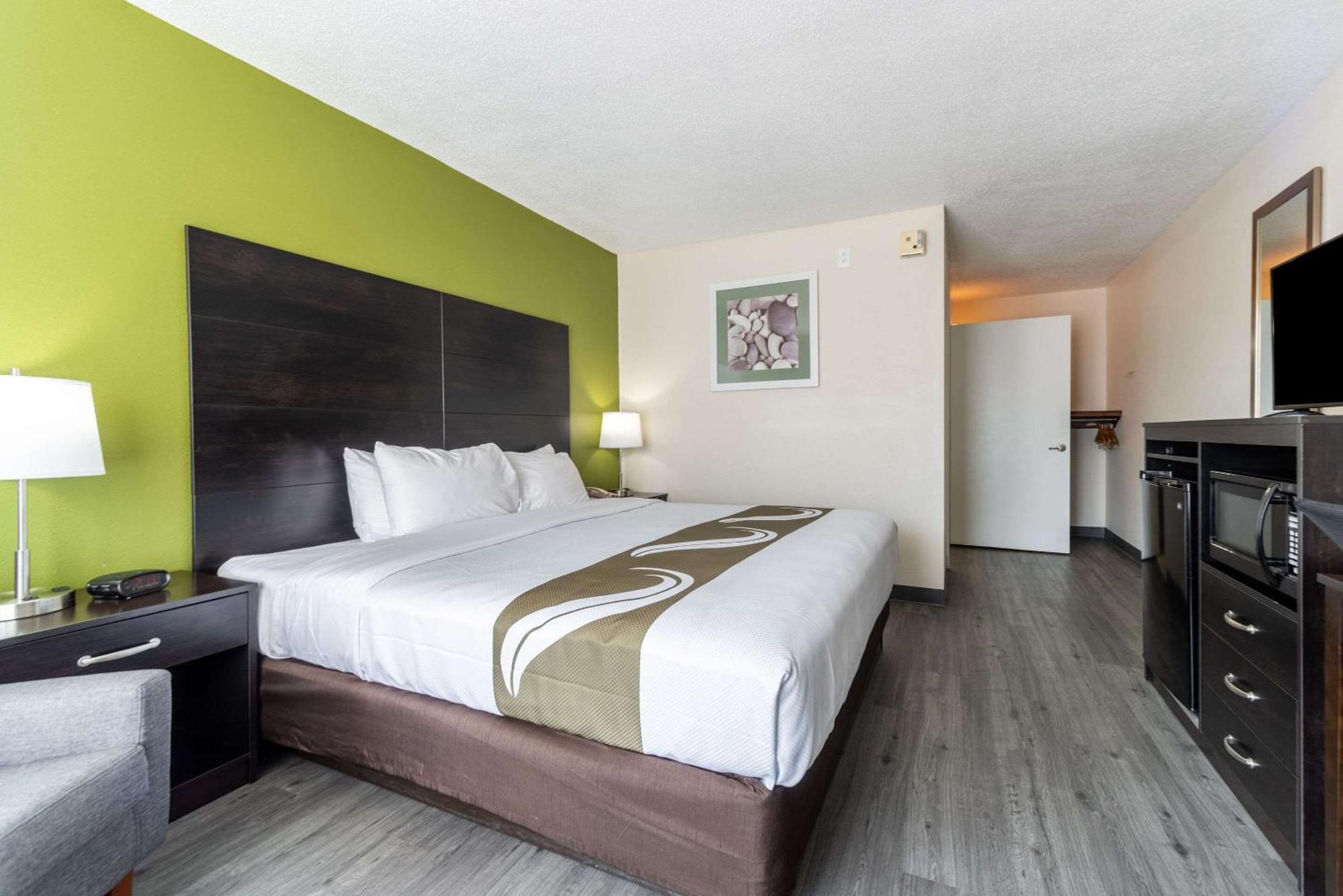 Quality Inn & Suites Vandalia Near I-70 And Hwy 51 Екстериор снимка